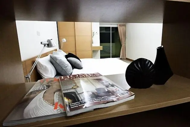 The Chateau Luxury Serviced Apartment - Oda
