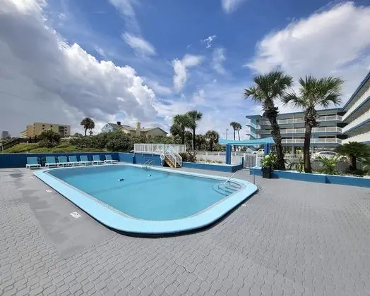 Chateau Mar Beach Resort - Havuz
