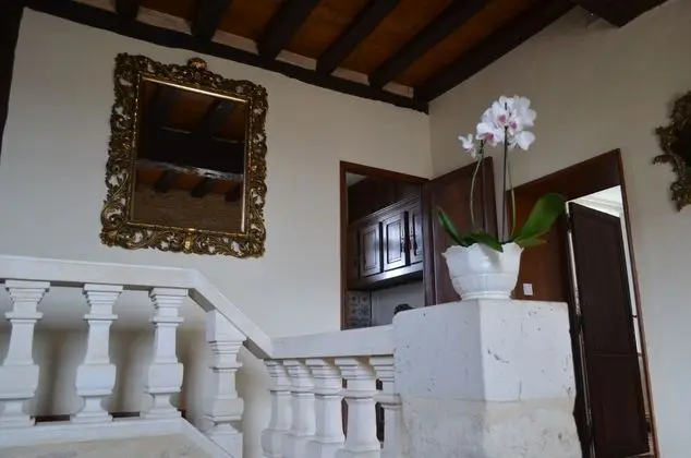 Chateau Masburel - Lobi