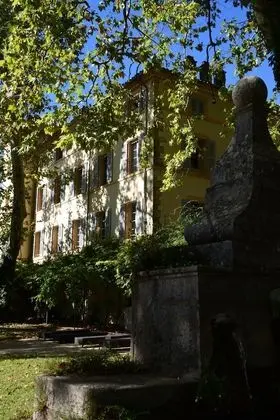 Chateau Mentone - 1