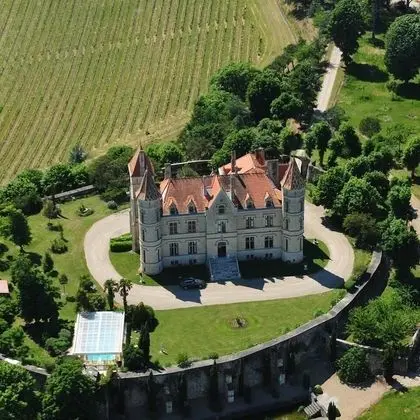 Château Moncassin - Öne Çıkan Resim