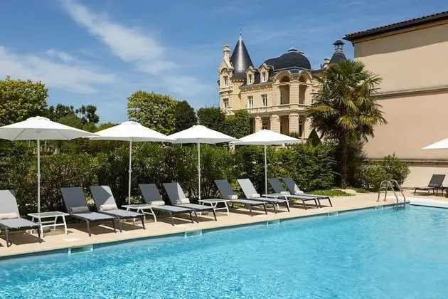 Chateau Hotel & Spa Grand Barrail - Havuz