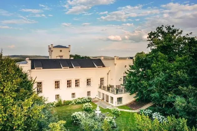 Chateau Trnová
