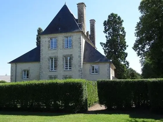 Château Turgot Gîtes - Dış Mekan