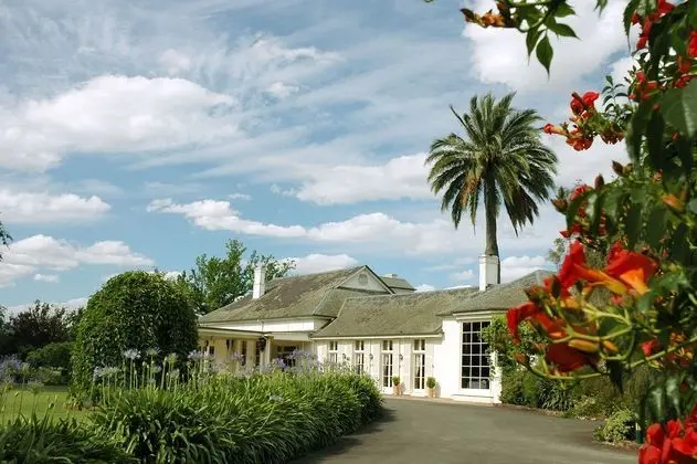 Chateau Yering Historic House Hotel - Dış Mekan