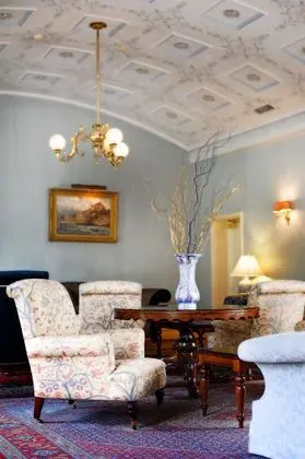 Chateau Yering Historic House Hotel - Lobi