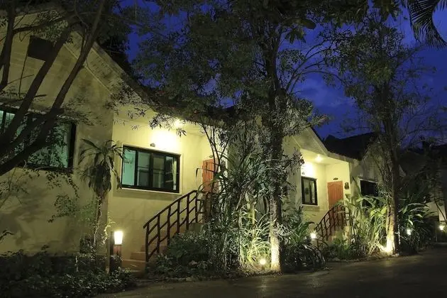 Chayada Garden House and Resort Hotel - Dış Mekan