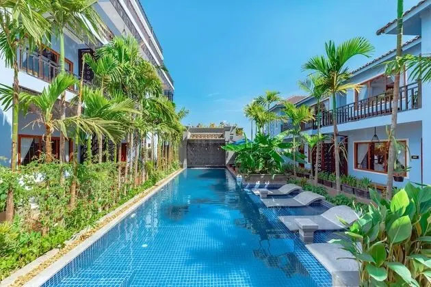 Cheata Residence