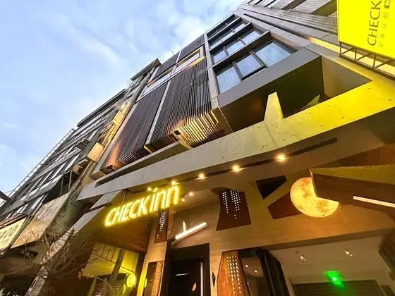 CHECK inn Taichung Zhongshan - Dış Mekan