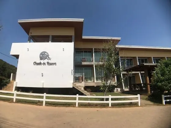 Check-in Resort Koh Larn