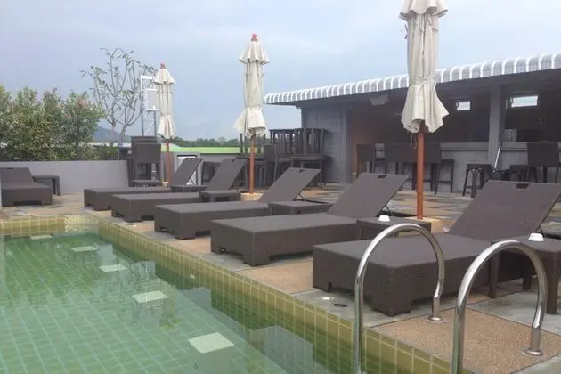 Cheeky Monkey's Samui - Havuz
