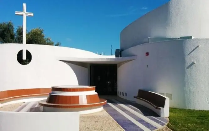 Cheerfulway Oura Village