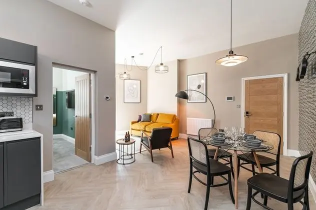 Chelmsford Lofts - Yerinde Yemek