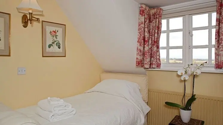 Cheltenham Cottage - Oda