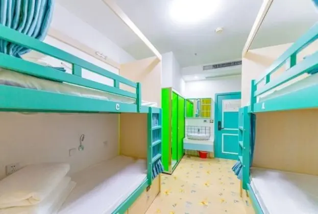 Chengdu Three Fish International Youth Hostel - Oda
