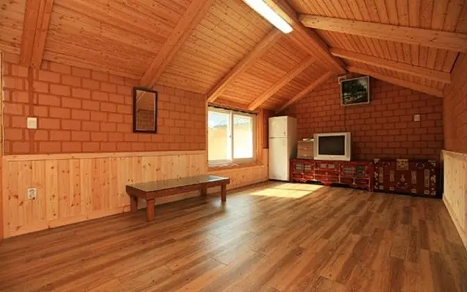 Cheongju Chujeonggol Pension - Bina Özellikleri