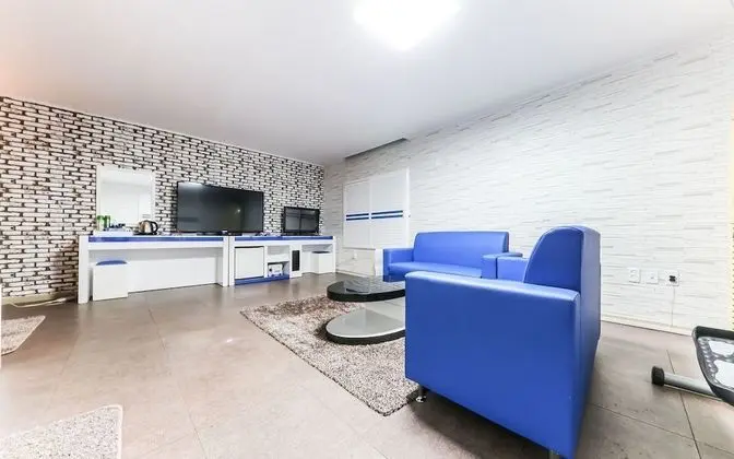 Cheongju Four Seasons