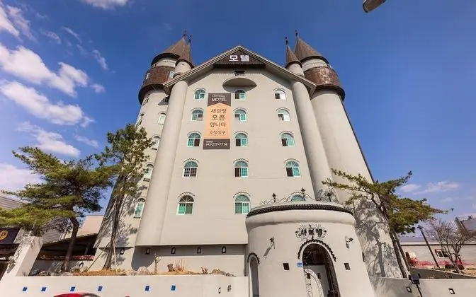 Cheongju Ochang Charmant