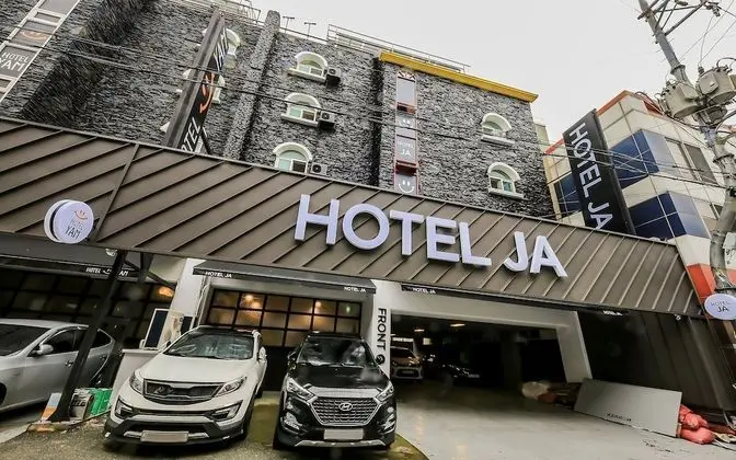 Cheongju Premier Hotel JA