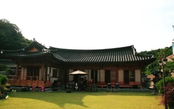 Cheongju Solhyang Hanok Pension