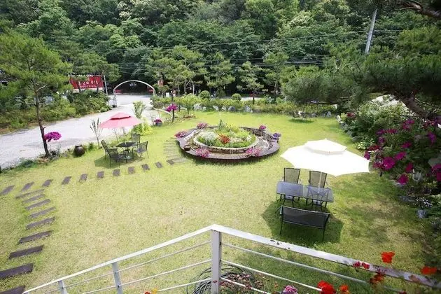Cheongpyeong Paradise