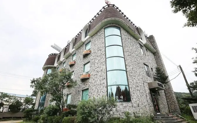 Cheongyang Paradise