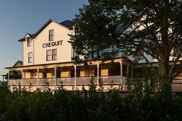 The Chequit - Dış Mekan