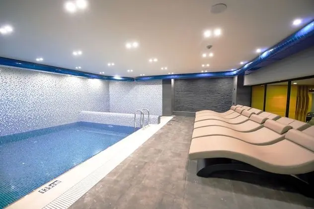 Cher Hotel & Spa Istanbul - Havuz