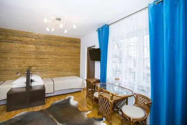 Cherepanovs' Guest House - Oda