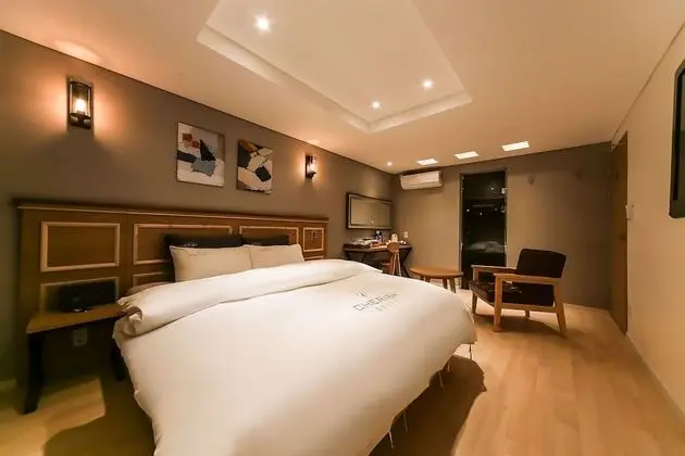 Cherish Hotel - Öne Çıkan Resim