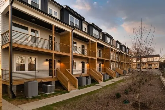 Cherokee Unit 1 in Nashville