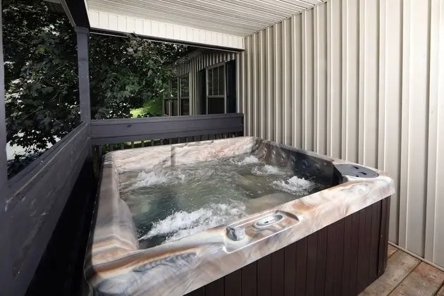 Cherry Blossom 11 - Three Bedroom Chalet - Spa