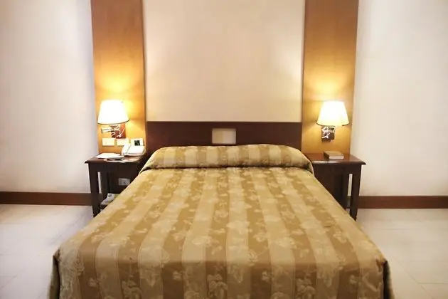 Cherry Blossoms Hotel