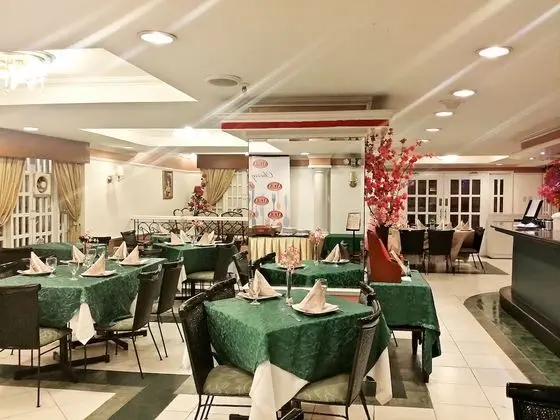 Cherry Blossoms Hotel - Yerinde Yemek