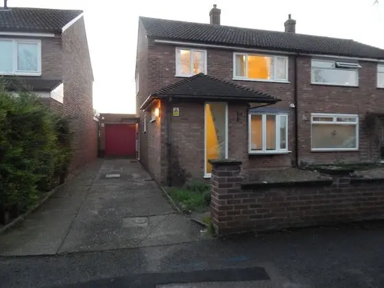 Cherry Palace 3 BD Parking Spaces groups