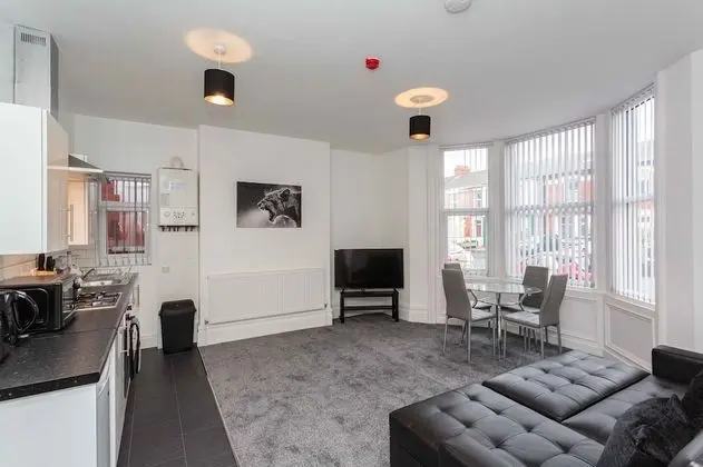 Cherry Property - Berry Apartments - Bar