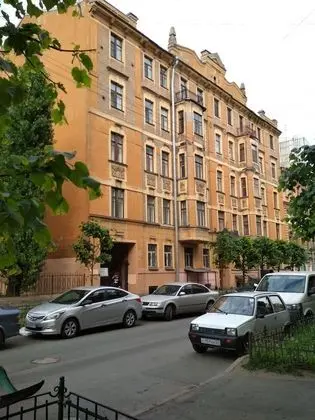 Cheshirskiy Kot - Dış Mekan
