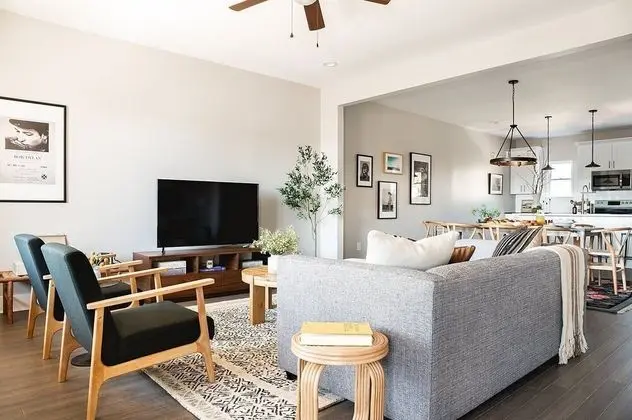 Chesney & Rhett by Avantstay Sleeps 20! Spacious Home w/ Southern Flare