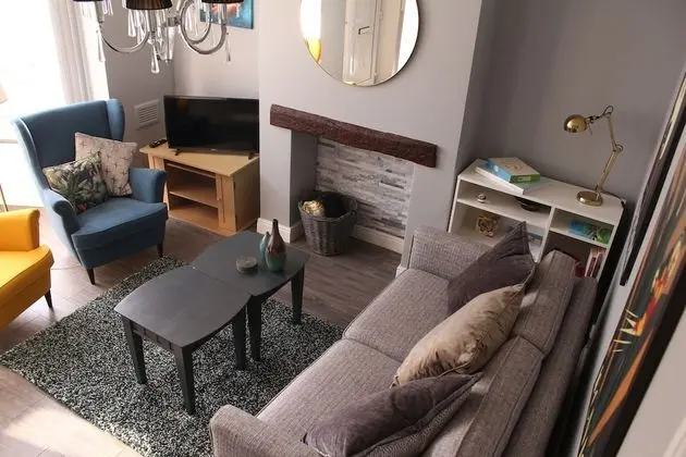 Chester House - Öne Çıkan Resim
