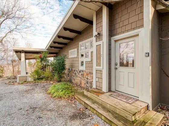Chestnut by Avantstay Mountain Cabin w/ Treetop Views, Hot Tub & Game Room! - İç Mekan