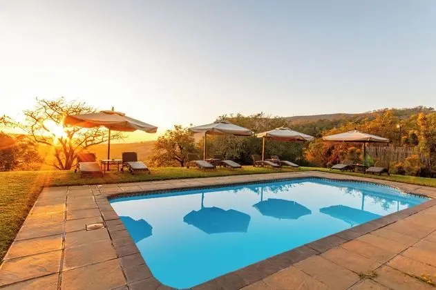 CHESTNUT COUNTRY LODGE
