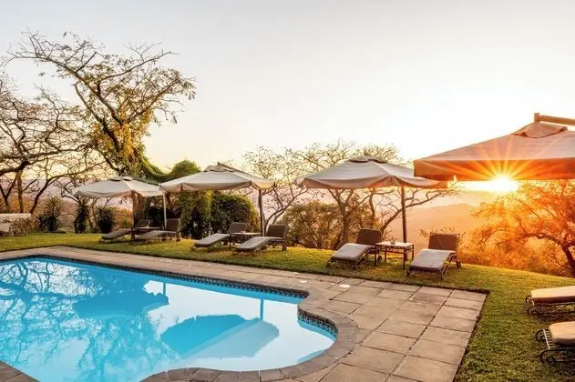 CHESTNUT COUNTRY LODGE - Havuz