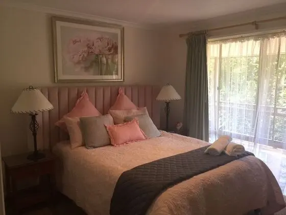 Chestnut Tree Holiday Apartments - Oda