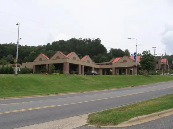 Chestnut Tree Inn