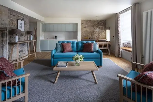 Cheval Abbey Strand Apartments, at Holyrood - Öne Çıkan Resim