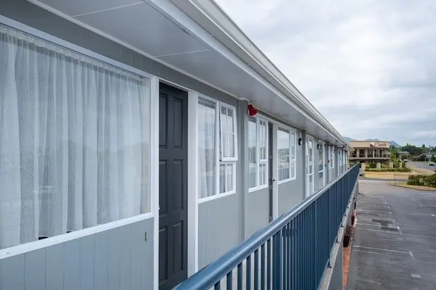 Chevron Motel - Dış Mekan