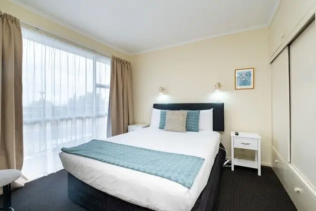 Chevron Motel - Oda