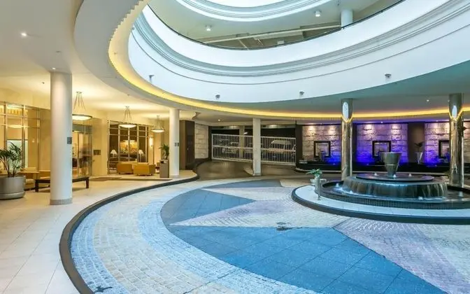 Chevron Renaissance - Q Stay - Öne Çıkan Resim