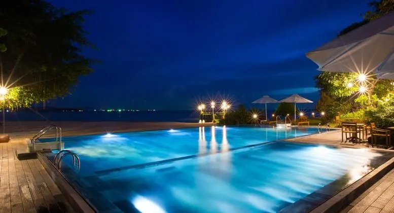 Chez Carole Beach Resort - Havuz