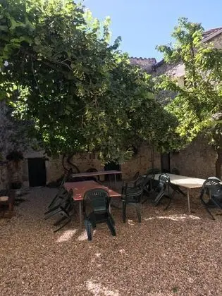 Chez Janie Hirst - B&B - Dış Mekan